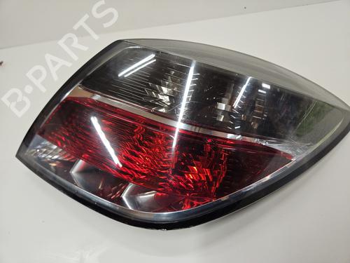 Høyre baklys OPEL ASTRA H GTC (A04) 1.9 CDTi (L08) (150 hp) 28613684