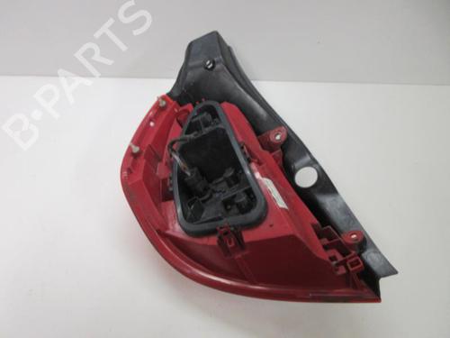 Used Right taillight Right taillight 20906379 20906379