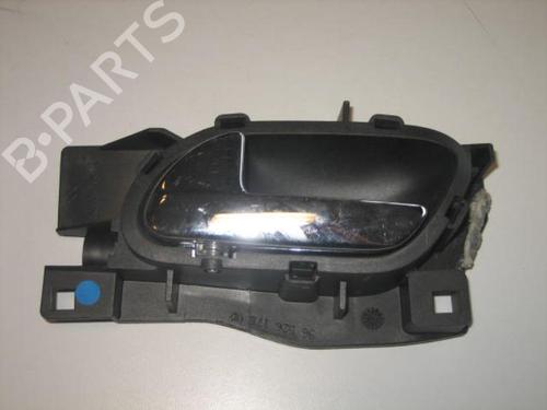 Used Front left interior door handle PEUGEOT 407 (6D_) 1.6 HDi 110 (6D9HZC, 6D9HYC) (109 hp) 20893207