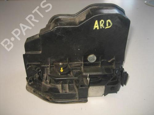 Used Rear right lock BMW X3 (E83) 2.0 d (150 hp) 20903607