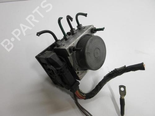 Used ABS pump RENAULT MEGANE II (BM0/1_, CM0/1_) 1.9 dCi (131 hp) 20897017