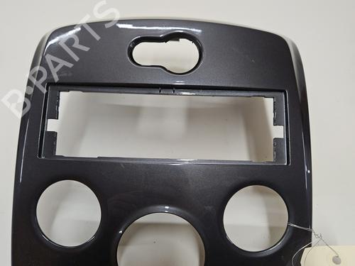 Used Other RENAULT CLIO III (BR0/1, CR0/1) 1.5 dCi (BR17, CR17) (86 hp) 29895705