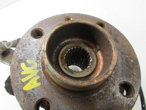 Used Left front steering knuckle RENAULT TWINGO II (CN0_) 1.5 dCi (CN0E) (64 hp) 20908620
