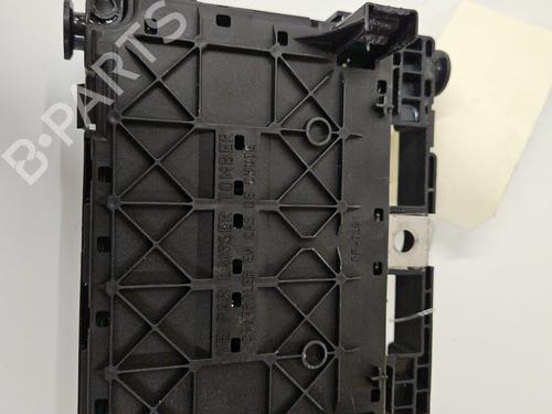 Fuse box CITROËN C5 I (DC_) 2.0 HDi (DCRHZB, DCRHZE) | BP26276588E1 