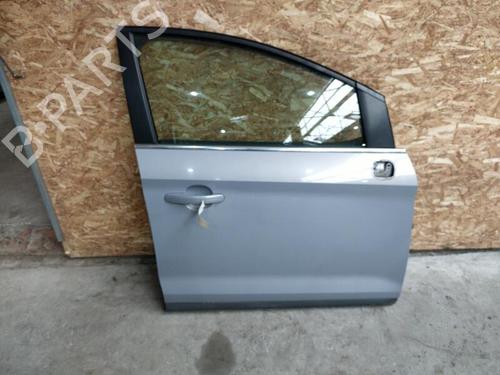 Used Right front door FORD KUGA I 2.0 TDCi (140 hp) 20899592