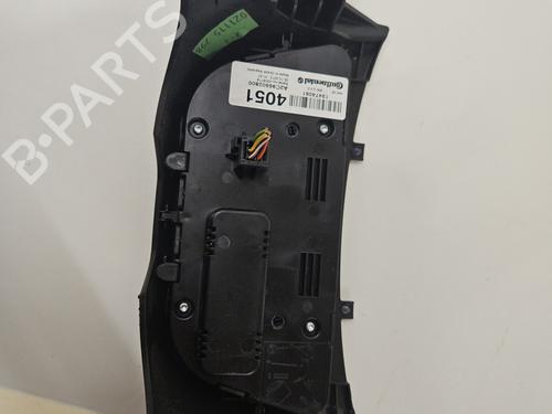 climate-control-opel-zafira-tourer-c-p12-2011-32306792 main image