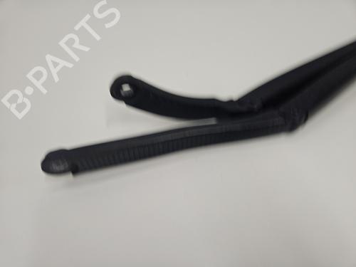 front-windshield-wiper-arm-renault-clio-iv-bh_-2012-2013-2014-2015-2016-2017-2018-2019-2020-2021-32987619 main image