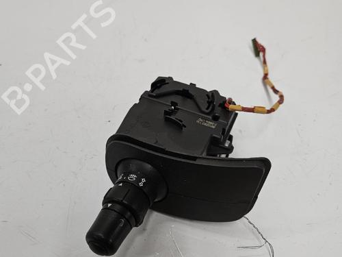 switch-renault-clio-iii-br01-cr01-2005-2006-2007-2008-2009-2010-2011-2012-2013-2014-40353573 main image