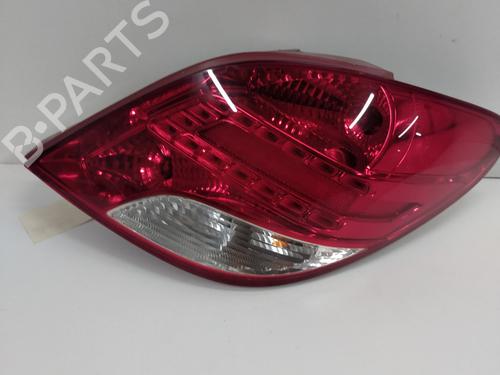 Used Right taillight Right taillight 21007363 21007363