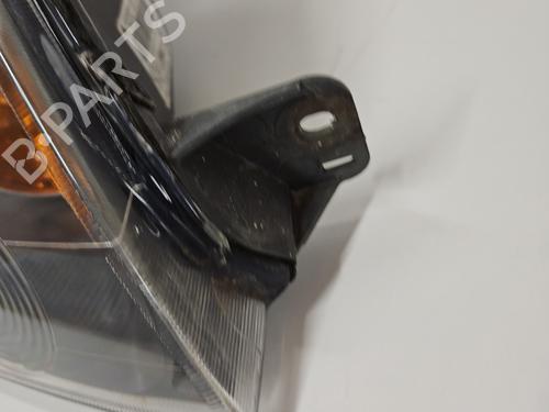Right headlight FORD FIESTA V (JH_, JD_) 1.4 TDCi | BP20908134C29 