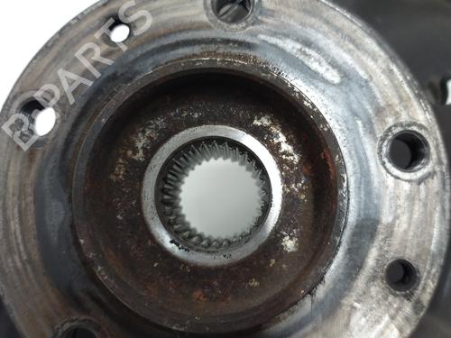 Used Left front steering knuckle Left front steering knuckle RENAULT TALISMAN (LP_) 1.6 dCi 130 (130 hp) 20890364 20890364