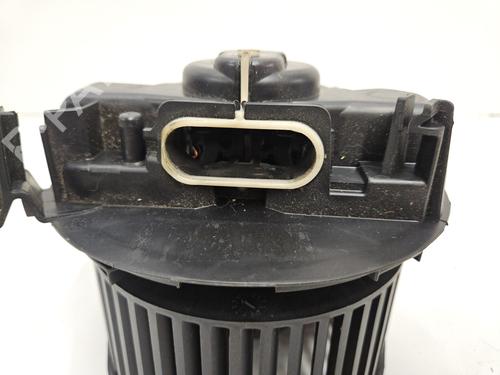 Heater blower motor RENAULT CLIO III (BR0/1, CR0/1) 1.5 dCi (C/BR0G, C/BR1G) | BP25378531M62 