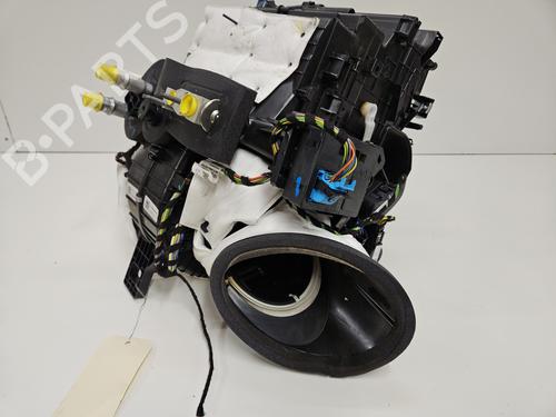Used Heater matrix box Heater matrix box PEUGEOT 2008 II (UD_, US_, UY_, UJ_, UR_, UC_) 1.2 PureTech 130 (USHNS, URHNS) (130 hp) 33565841 33565841