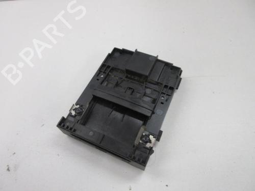 Used Card reader RENAULT GRAND SCÉNIC III (JZ0/1_) 1.9 dCi (JZ0J, JZ0N, JZ1K, JZ1S) (131 hp) 20909042