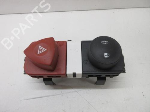Used Warning switch Warning switch RENAULT SCÉNIC II (JM0/1_) 1.9 dCi (JM14) (131 hp) 20889444 20889444