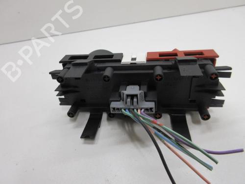 Used Warning switch Warning switch RENAULT MEGANE II (BM0/1_, CM0/1_) 1.9 dCi (131 hp) 20897013 20897013