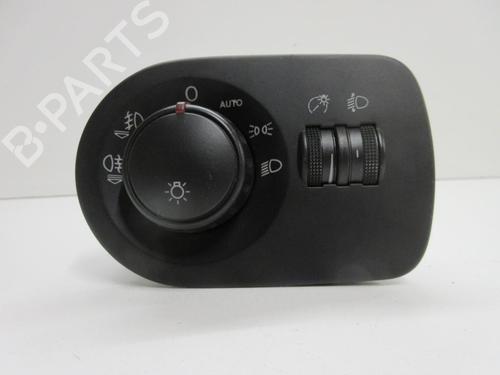 Headlight switch SEAT LEON (1P1) 1.9 TDI | BP22108748I24 