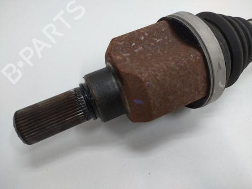 Left front driveshaft PEUGEOT 2008 I (CU_) 1.2 THP 110 / PureTech 110 | BP20907717M38 
