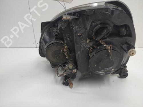 Right headlight RENAULT CLIO II (BB_, CB_) 1.5 dCi (B/C2J) | BP22109624C29 