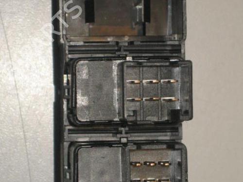 Used Switch Switch ROVER 200 II Hatchback (XW) 218 TD (88 hp) 22105635 22105635