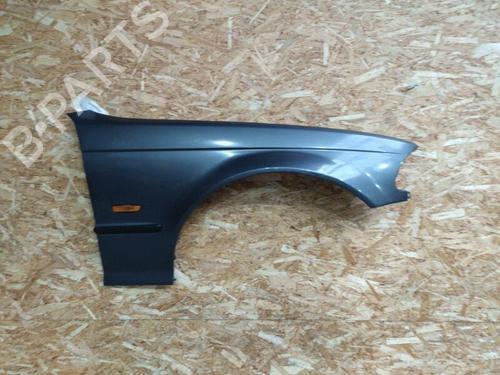 Used Right front fenders BMW 3 Touring (E46) 320 d (136 hp) 21098456