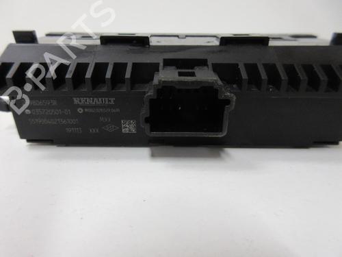 other-renault-clio-v-b7_-15-blue-dci-85-b7ag-2019-22109054 main image