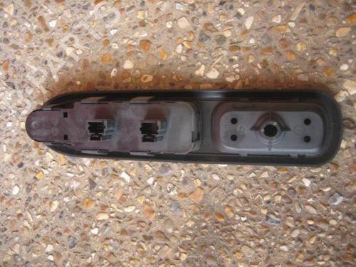 Left front window switch PEUGEOT 407 SW (6E_, 6D_) 2.0 HDi 135 | BP20904624I27 