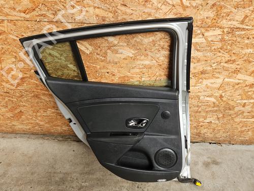 left-rear-door-renault-megane-iii-hatchback-bz01_-b3_-2008-32510174 main image