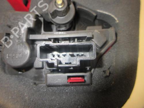 Used Left taillight PEUGEOT 206 CC (2D) 1.6 16V (2DNFUF, 2DNFUR) (109 hp) 20908786