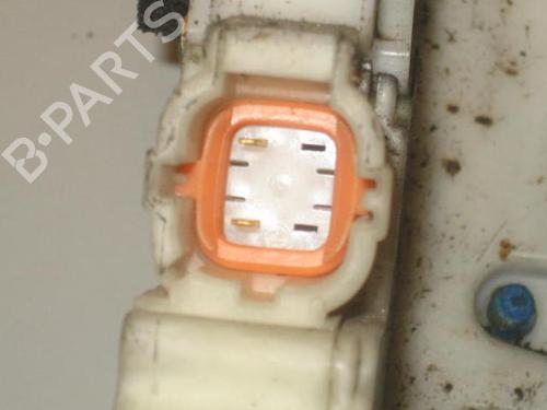 rear-left-lock-nissan-navara-d22-25-d-4x4-805035p01a-1997-20910478 main image