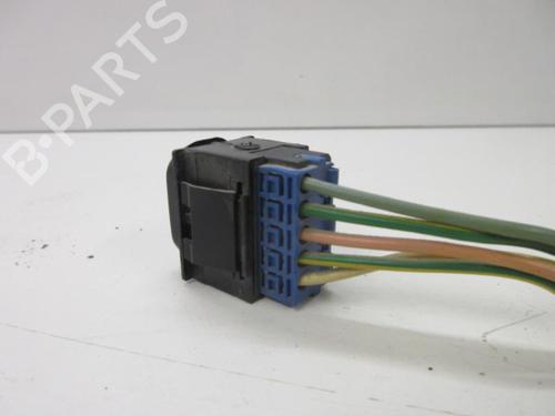 Used Right front window switch PEUGEOT PARTNER Box Body/MPV (5_, G_) 2.0 HDi (90 hp) 22107024