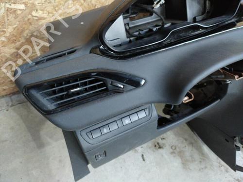 Dashboard PEUGEOT 208 I (CA_, CC_) 1.0 VTi | BP20900112C46 