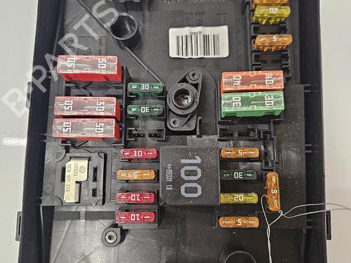 Used Fuse box Fuse box AUDI A3 Sportback (8PA) 2.0 TDI 16V (140 hp) 40032878 40032878