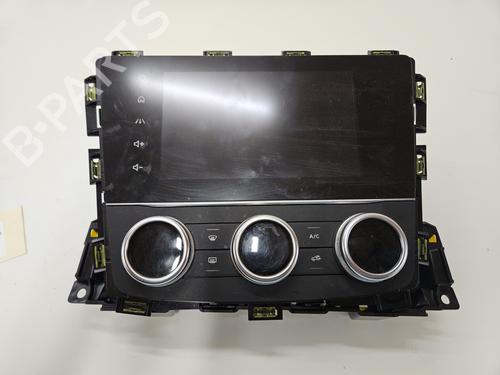 Used Display monitor RENAULT KADJAR (HA_, HL_) 1.5 BLUE dCi 115 (HLA6) (116 hp) 29300924