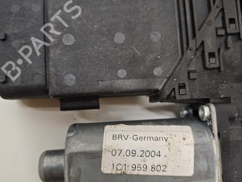Vindusheismekanisme høyre foran VW PASSAT B5.5 (3B3) 1.9 TDI | BP26011460C23 