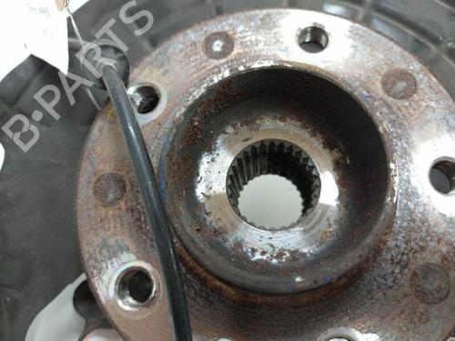 Used Right front steering knuckle FIAT 500X (334_) 1.6 D Multijet (334AXA1B, 334AXA11) (120 hp) 20900010