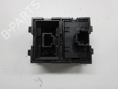 Used Switch Switch OPEL VIVARO B Van (X82) 1.6 CDTI (05) (146 hp) 20908154 20908154