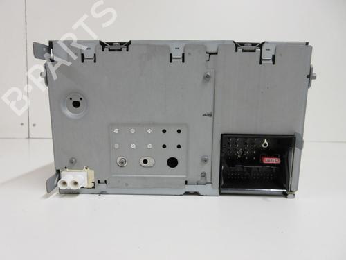 Used Radio Radio VW GOLF VI (5K1) 1.4 TSI (160 hp) 20894616 20894616