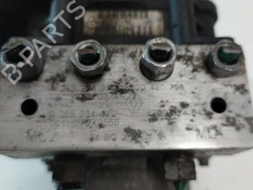 Used ABS pump RENAULT GRAND SCÉNIC II (JM0/1_) 2.0 dCi (JM1K) (150 hp) 20899769