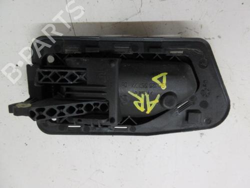 Højre bagtil invendig håndtag PEUGEOT 306 Hatchback (7A, 7C, N3, N5) 2.0 HDI 90 (90 hp) 20889312
