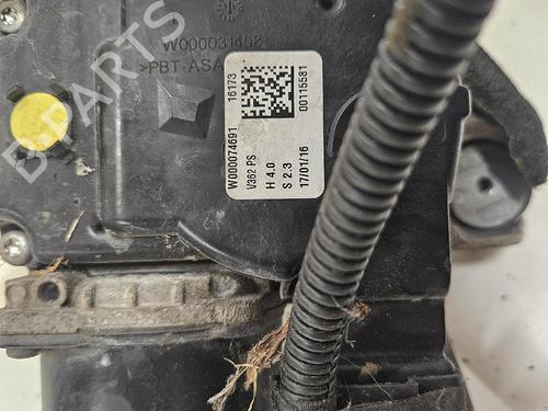 Viskermotor vindrute Viskermotor vindrute 38423717 38423717
