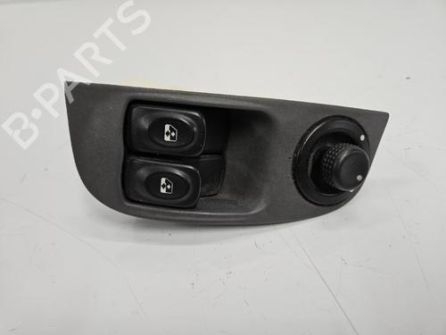 Used Left front window switch Left front window switch RENAULT MEGANE I (BA0/1_) 1.4 16V (BA0D, BA1H, BA0W, BA10) (95 hp) 40520195 40520195