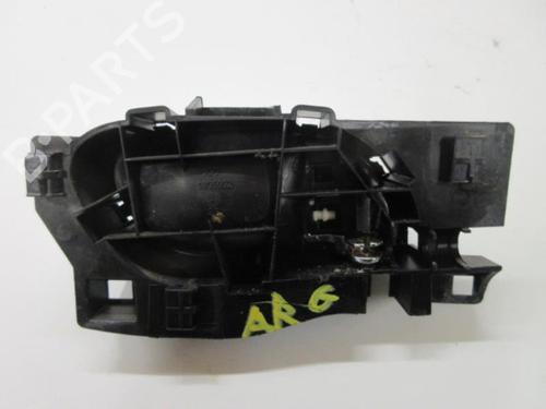 Used Rear left interior door handle Rear left interior door handle PEUGEOT 5008 (0U_, 0E_) 1.6 HDi (110 hp) 22107691 22107691