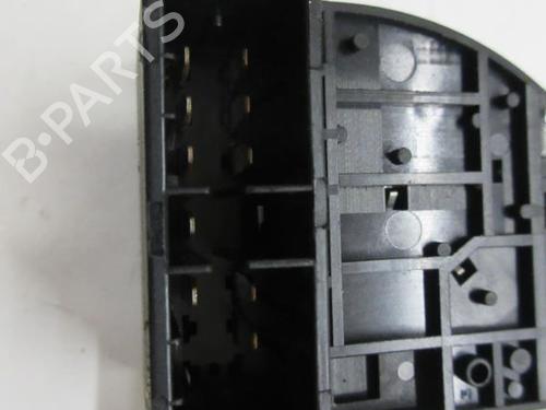 Used Steering column stalk Steering column stalk RENAULT 19 I Chamade (L53_) 1.4 (L532, L53P) (58 hp) 20906510 20906510