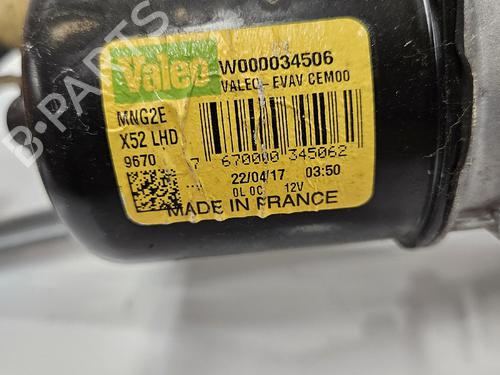 Used Front wiper motor Front wiper motor DACIA SANDERO II 1.0 SCe 75 (B8JC, B8JD, B8NC) (73 hp) 39929425 39929425