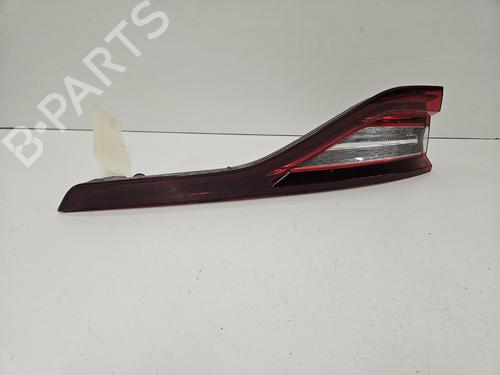 left-tailgate-light-renault-megane-iv-hatchback-b9amn_-2015-36571791 main image