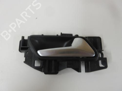 Used Front right interior door handle Front right interior door handle PEUGEOT 208 II (UB_, UP_, UW_, UJ_) 1.2 PureTech 75 (75 hp) 20900028 20900028