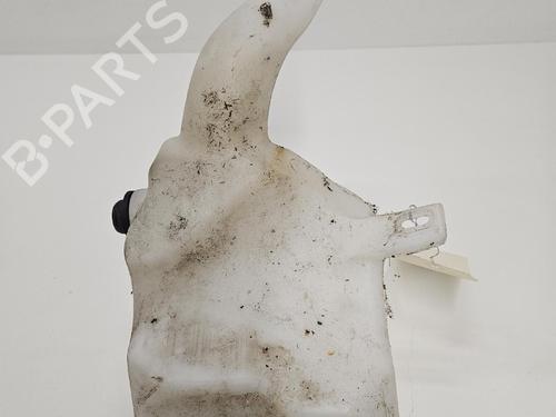 Used Windscreen washer tank Windscreen washer tank 38746143 38746143