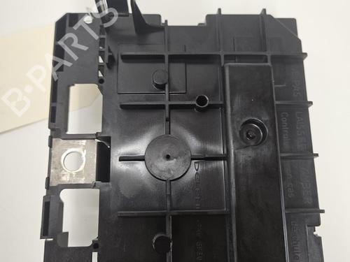 fuse-box-peugeot-307-3ac-2000-2001-2002-2003-2004-2005-2006-2007-2008-2009-2010-2011-2012-36684062 main image