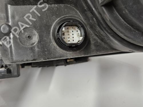 Used Right headlight Right headlight FIAT CROMA (194_) 1.9 D Multijet (194AXC1B, 194AXC12) (150 hp) 40290026 40290026
